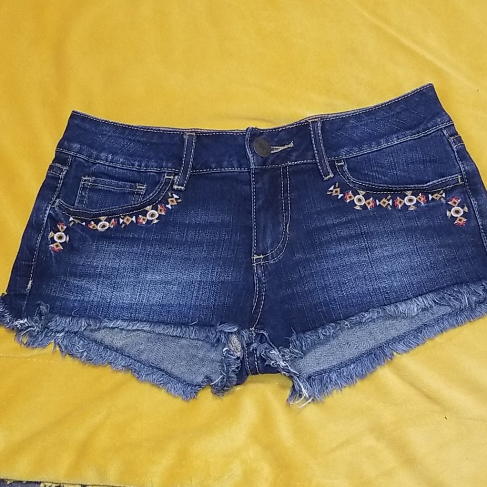 Aztec print Roxy cut off shorts